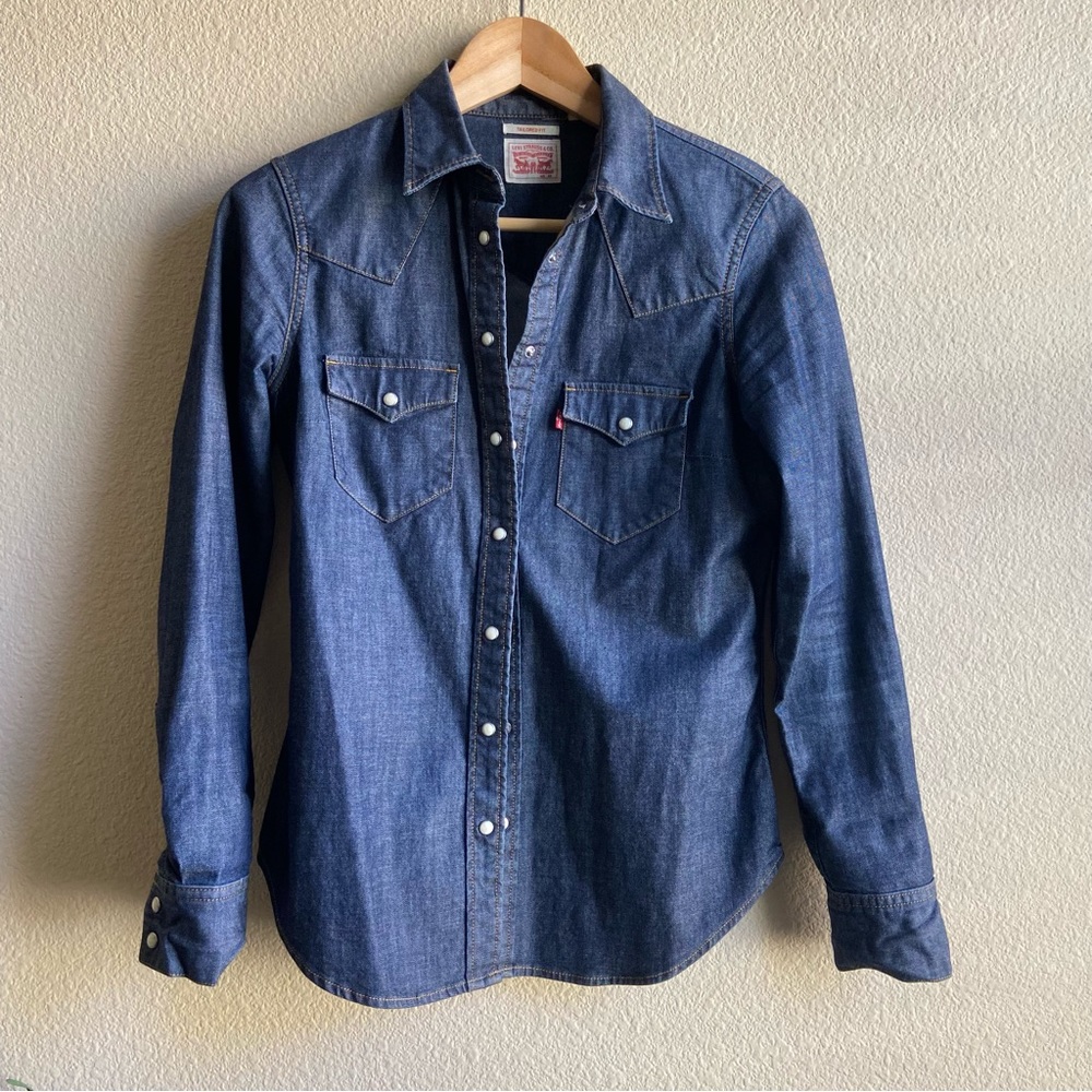 Levi’s Tailored Fit Denim Button Down